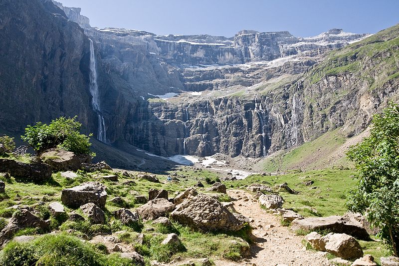 Cirque de Gavarnie Hautes-pyrenees france